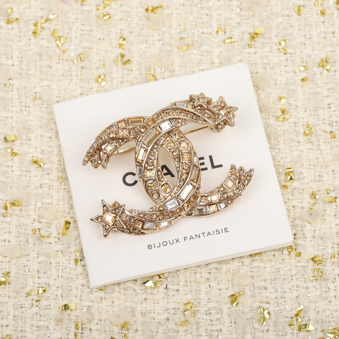 CC Brooch 158815