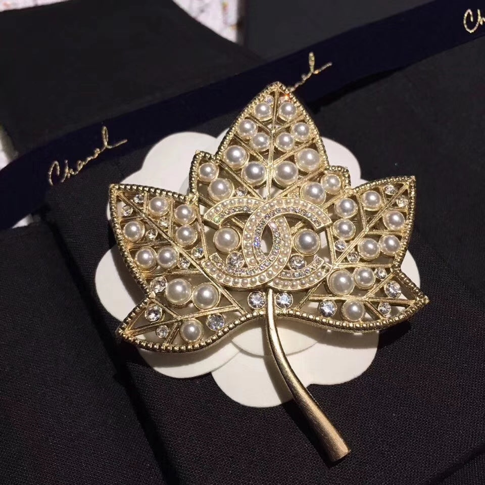 CC Brooch 156492
